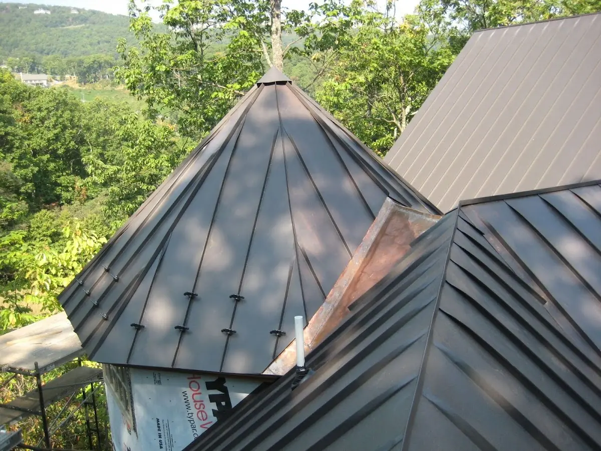 Professional Gutter Cleaning by Craftsman Roofing in Lewiston